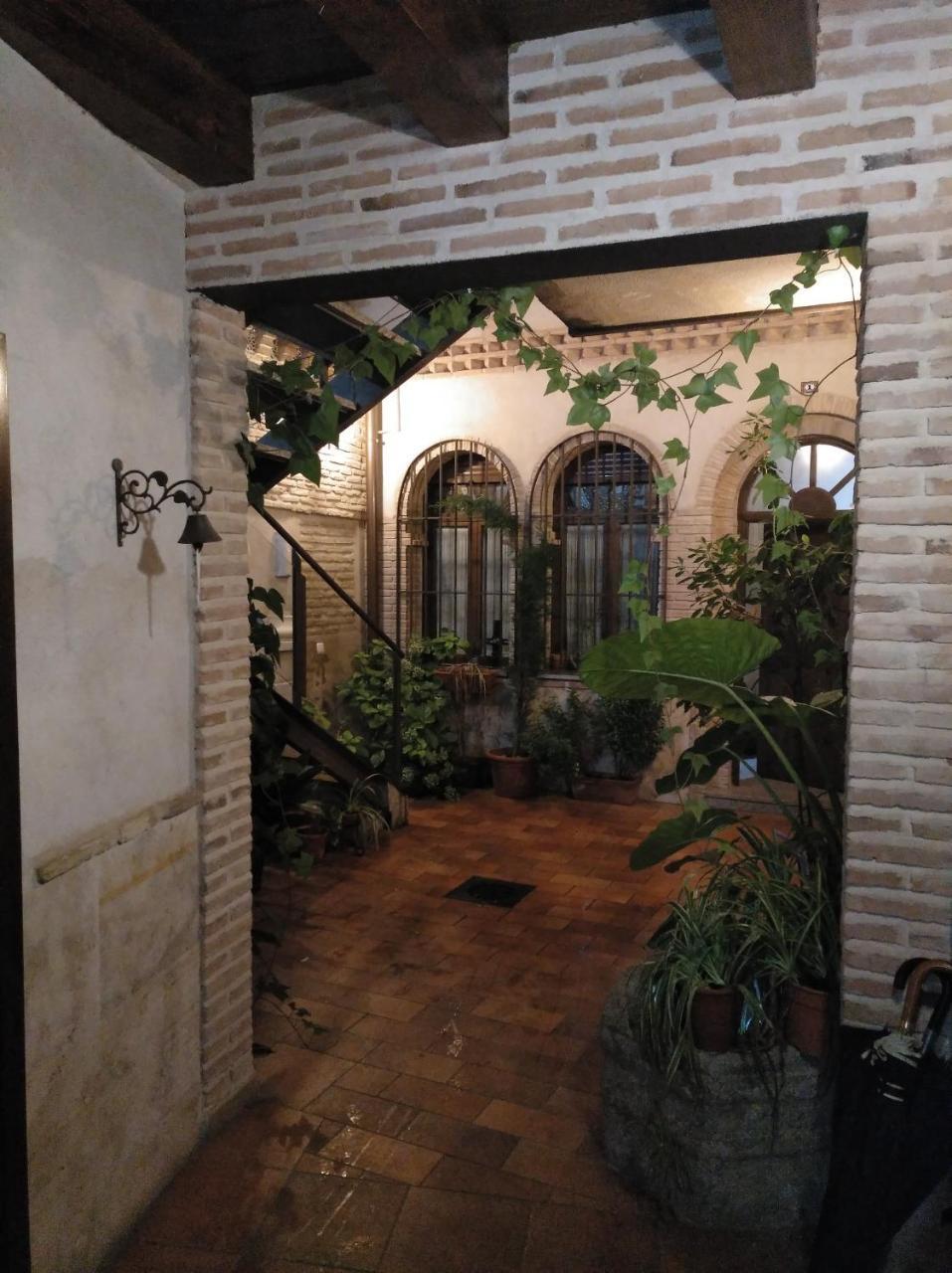 Apartamentos La Casa Del Grial Toledo Zewnętrze zdjęcie